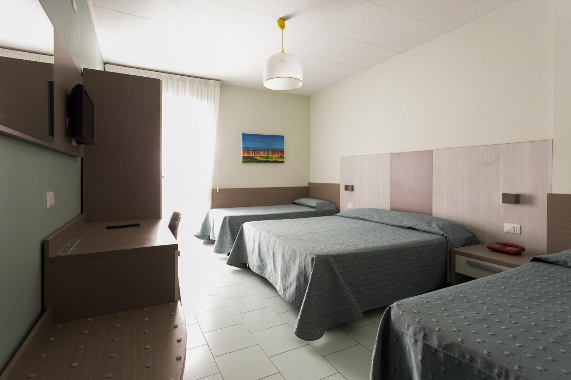 Hotel Jollino Pineto Esterno foto
